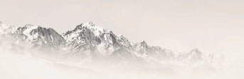 Papel pintado Mont Blanc en niebla sepia