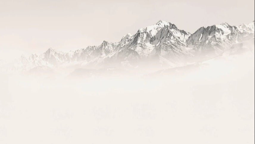 Papel pintado Mont Blanc en niebla sepia