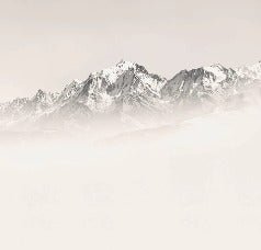Papel pintado Mont Blanc en niebla sepia