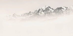 Papel pintado Mont Blanc en niebla sepia