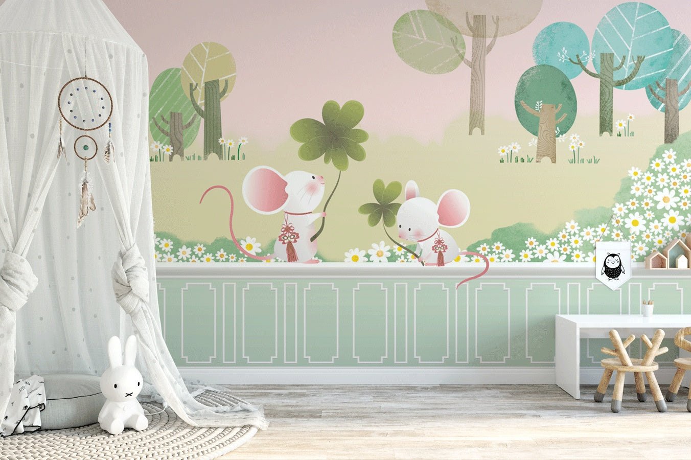 Papier peint bébé souris dans le jardin - Muralconceptpapier_peint_sur_mesure