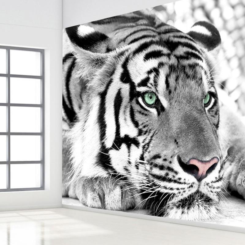 Majestuoso papel tapiz de tigre blanco